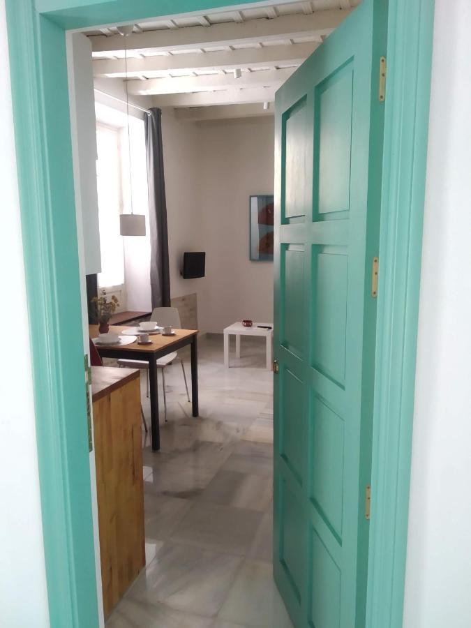 Apartamento "Detras De La Palma" Seville Exterior photo