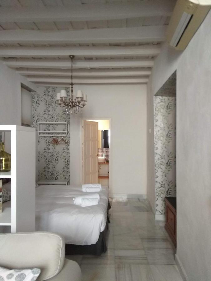 Apartamento "Detras De La Palma" Seville Exterior photo